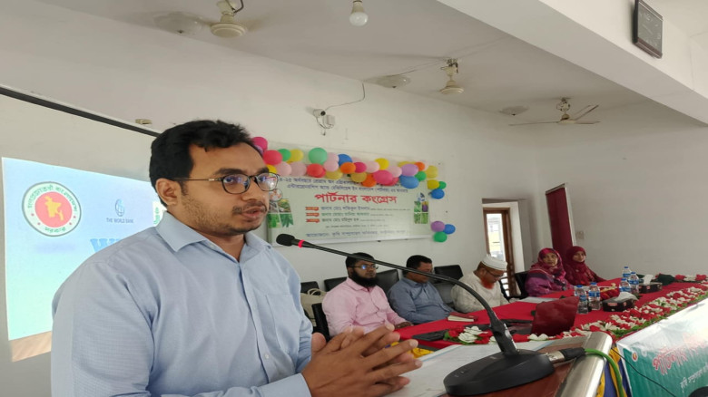 কাউনিয়ায় কৃষক মাঠ স্কুলের পার্টনার কংগ্রেস অনুষ্ঠি...