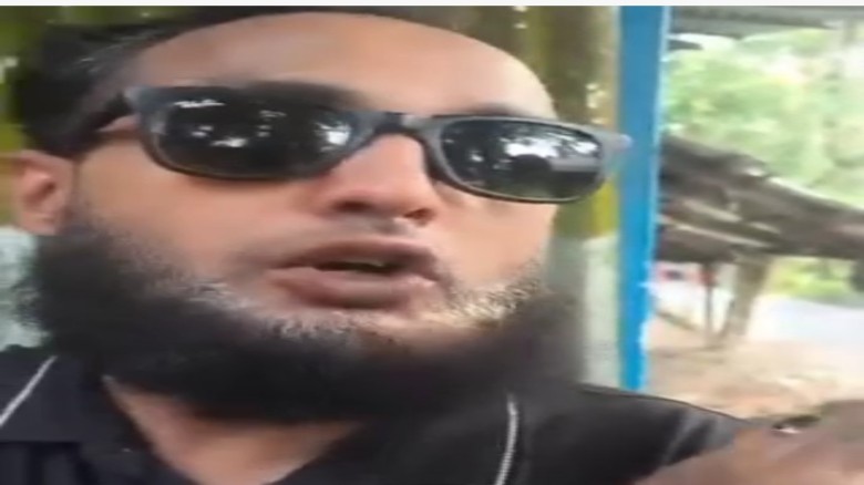 নেছারাবাদে ৭ পিস ইয়াবাসহ কথিত সাংবাদিক আ